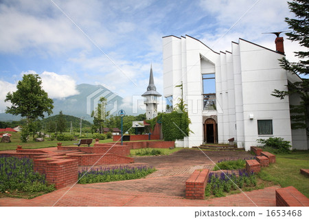 Arishima Memorial Museum and Mt. Yotei Arishima Memorial Museum and Mt. Yotei 1653468