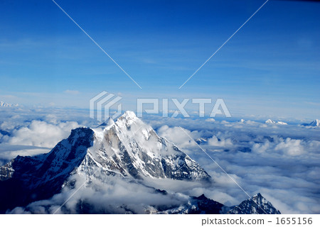 珠穆朗瑪峰從飛機起飛 1655156