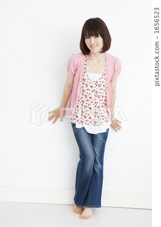 Portrait young lady 1656523