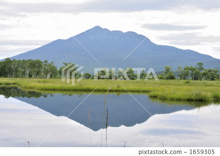 Ikeba and Okigatake-2 of Oze 1659305