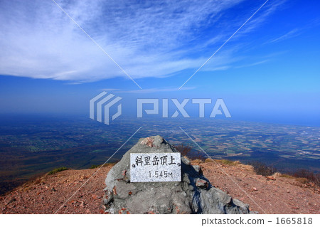 山脊 1665818
