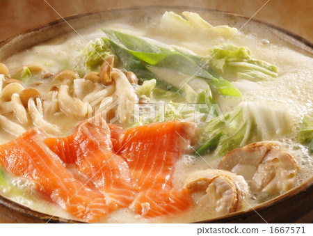 Ishikari pot 1667571