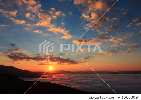 Bihoro Tower sunrise Bihoro Tower sunrise 1668309