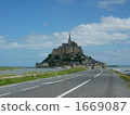 Mont Saint-Michel  1669087
