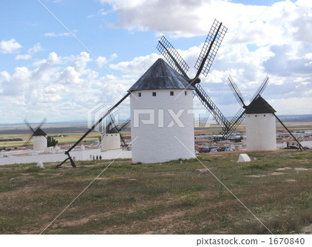 Windmill of La Mancha 1670840