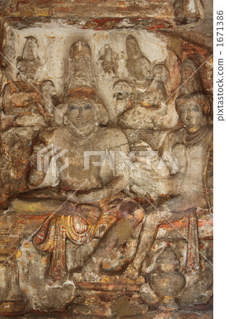 Kailashanatha temple precincts Kailashanatha temple precincts 1671386