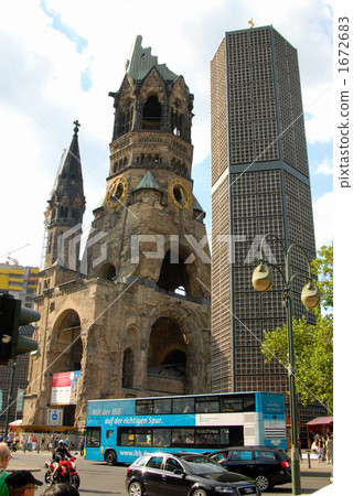 Kaiser Wilhelm Memorial Church 1672683