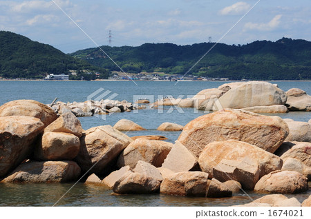 Red granite from Inujima 1674021