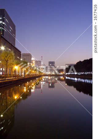 The Imperial Palace Moat and Hibiya 1677416