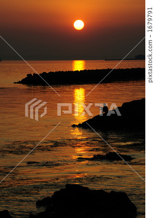 日落海 1679791