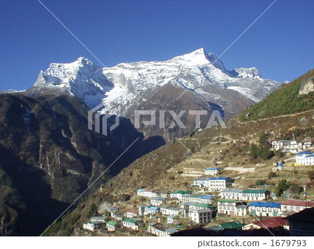 來自Namche Bazaar 1679793