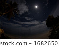 Night sky of Tropical country 1682650