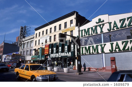 New York Apollo Theater 1689879