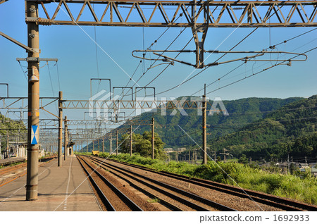 Hokuriku Main Line Omi-Shiotsu Station yard scenery Hokuriku Main Line Omi-Shiotsu Station yard scenery 1692933