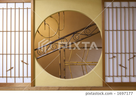 日式日式房屋 1697177