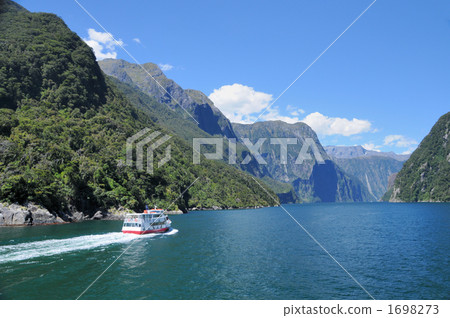 在米爾福德峽灣 1698273