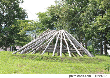 Irie Shell Mound Vertical Housing Residence Irie Shell Mound Vertical Housing Residence 1699763