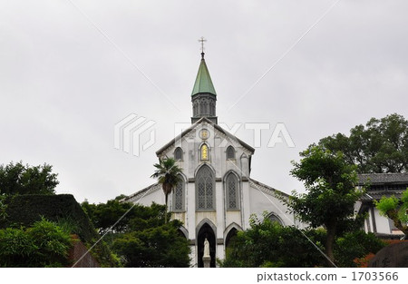 Oura Tenshudo Oura Tenshudo 1703566