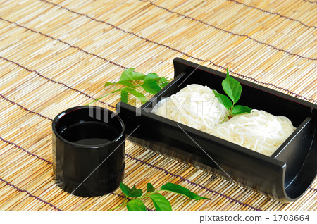 麺 1708664