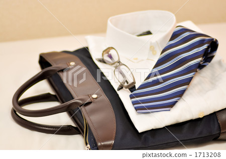 eyeglass, y-shirt, business 1713208