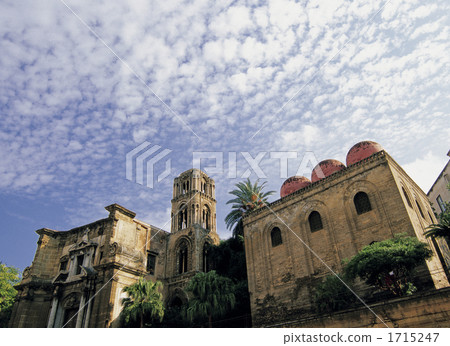 Church in the city of Palermo Church in the city of Palermo 1715247