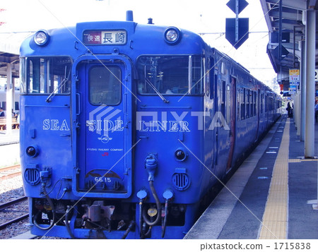 jr kyushu, kyushu railway company, local train 1715838