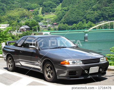 A sunny day's holiday A sunny day's holiday 1716476