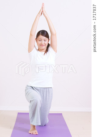 yoga     1717837