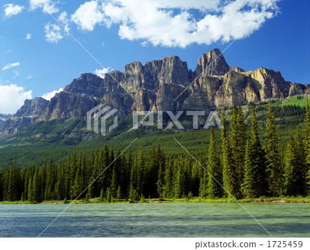 Banff Castle Mountain 1725459