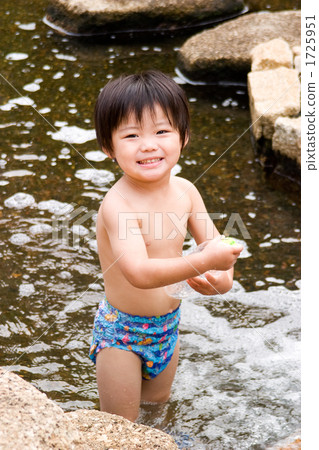 在水里玩 戲水 男人 1725951