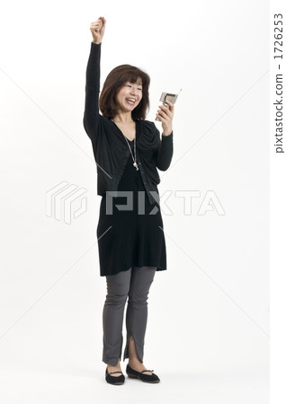 look, looking, see 1726253