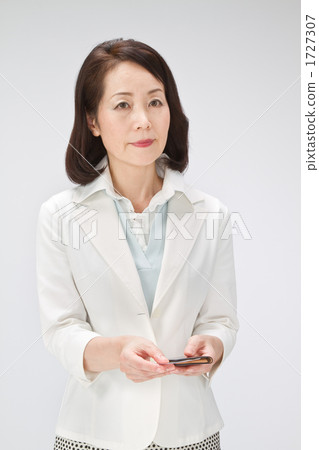 mrs., business, female 1727307
