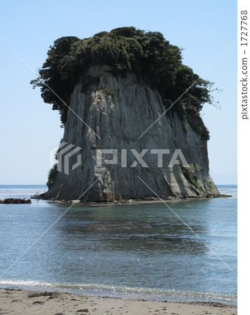 能登半島:地震前的見附島 能登半島:地震前的見附島 1727768