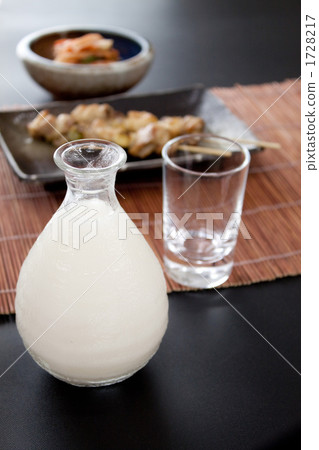 米酒 1728217