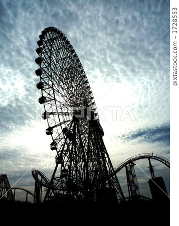 Ferris wheel  1728553