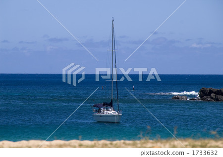 Yacht at Waimea Bay Yacht at Waimea Bay 1733632