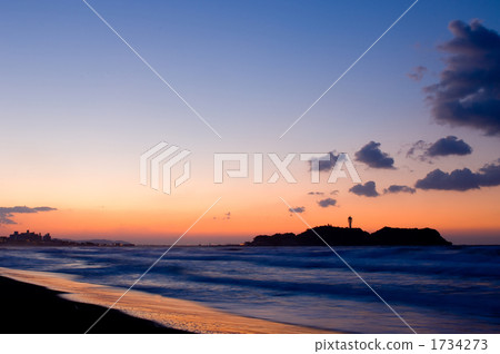 Dawn of Enoshima Dawn of Enoshima 1734273