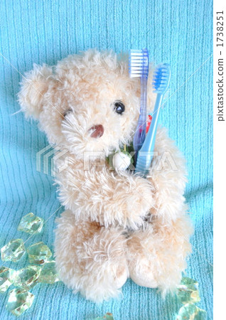 amenity, tooth brush, toothbrush 1738251