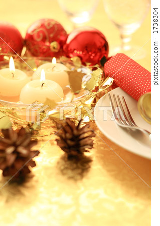 Christmas table 1738304