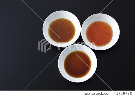 醬汁 拍打 肉汁 1739728