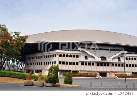 leisure facilities, stadium, establishment 1742425