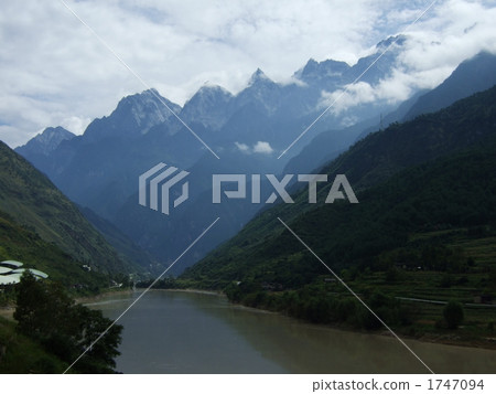 Tamlong雪山 1747094