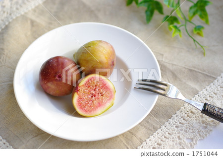 一塵不染的水果 一塵不染的水果 1751044