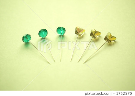 6 decoration needles 1752570