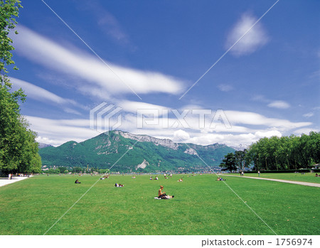 Annecy in the street 1756974