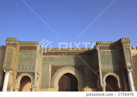 Mansour Gate 1756976
