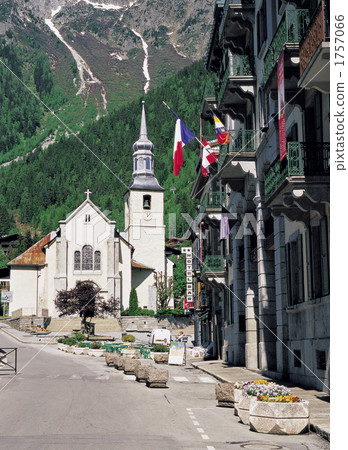 Chamonix Street 1757066