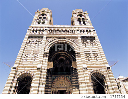 Church of the port town Marseille 1757134