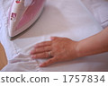 Housekeeping 1757834