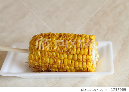 Grilled corn 1757969